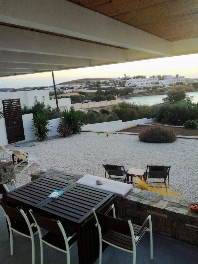Nesaea Seafront House Villa Parasporos ภายนอก รูปภาพ