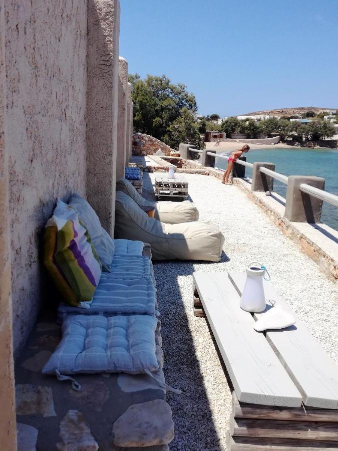 Nesaea Seafront House Villa Parasporos ภายนอก รูปภาพ