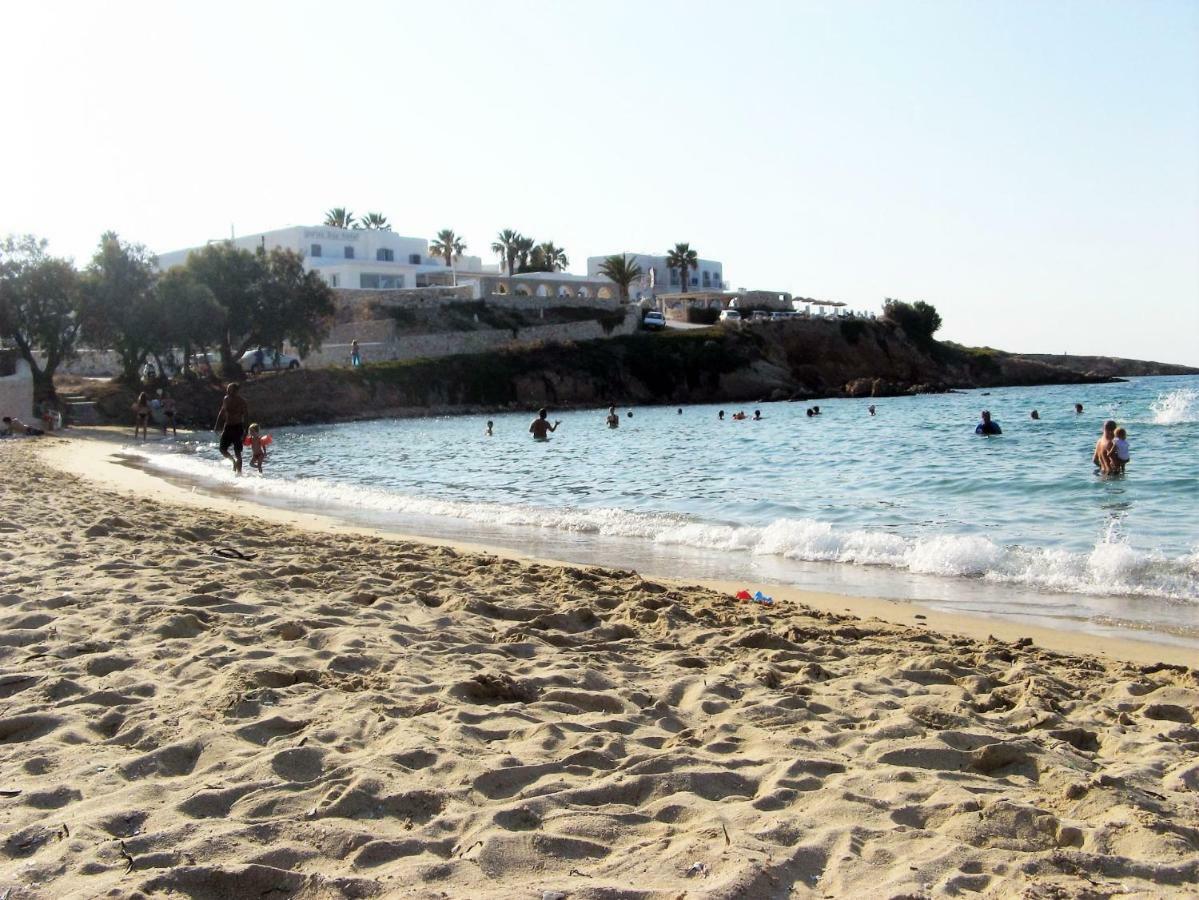 Nesaea Seafront House Villa Parasporos ภายนอก รูปภาพ